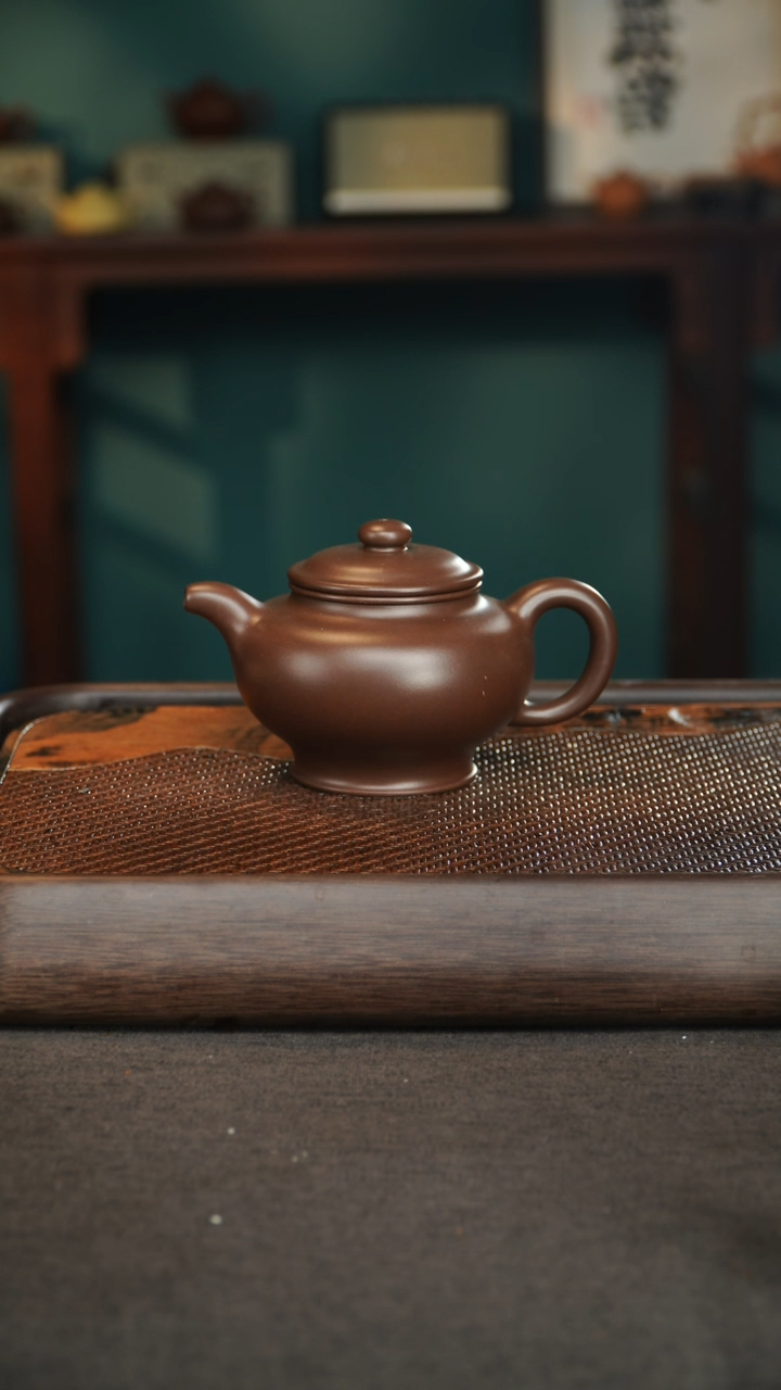 【闪购商品】紫砂茶壶76紫泥掇只