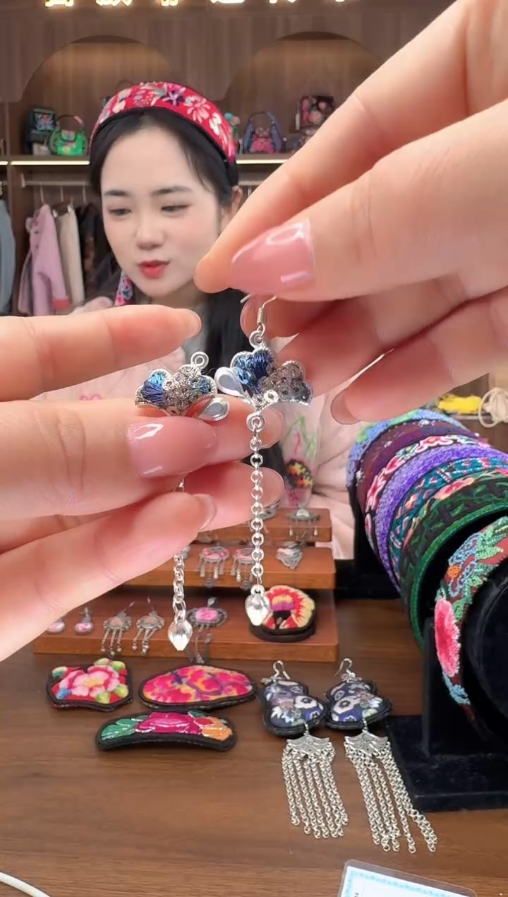 刺绣扶光苗绣传承20