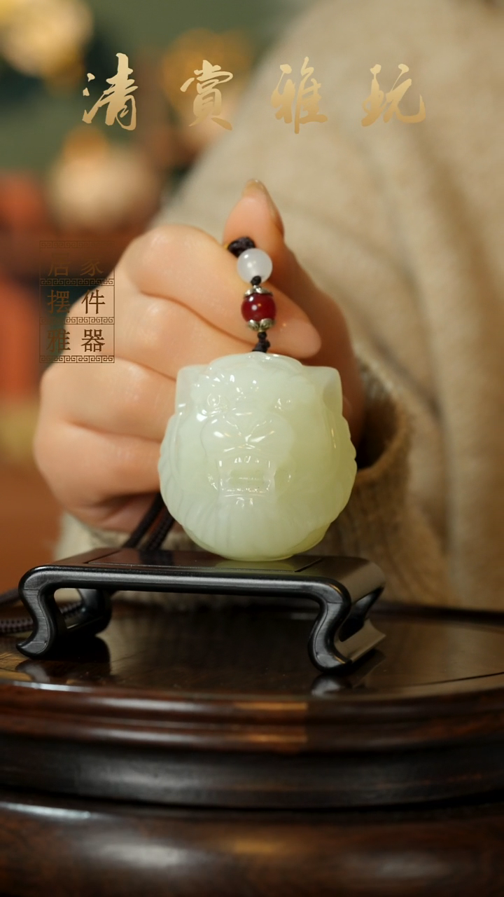 玉《虎虎生威虎头》摆件