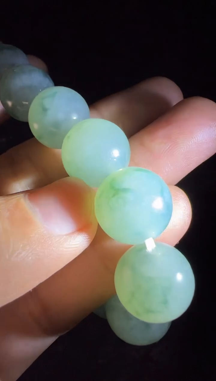 【闪购商品】定制翡翠未镶嵌手串