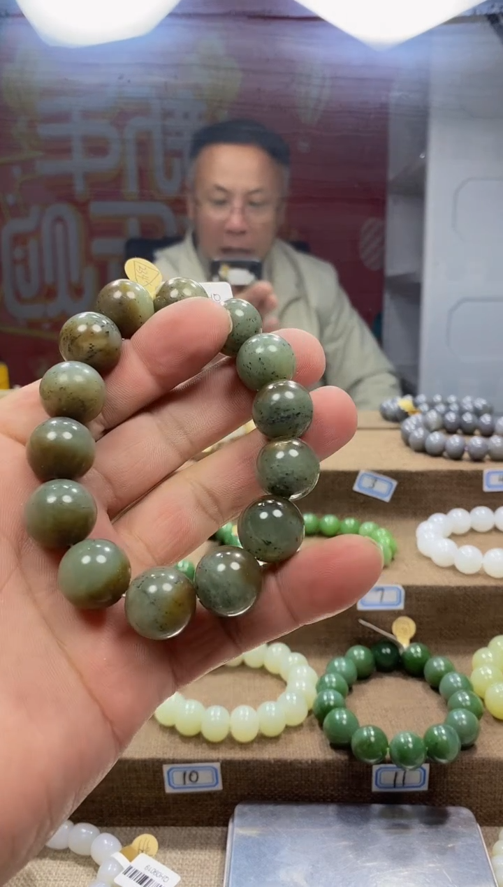 【闪购商品】和田玉手链未镶嵌，