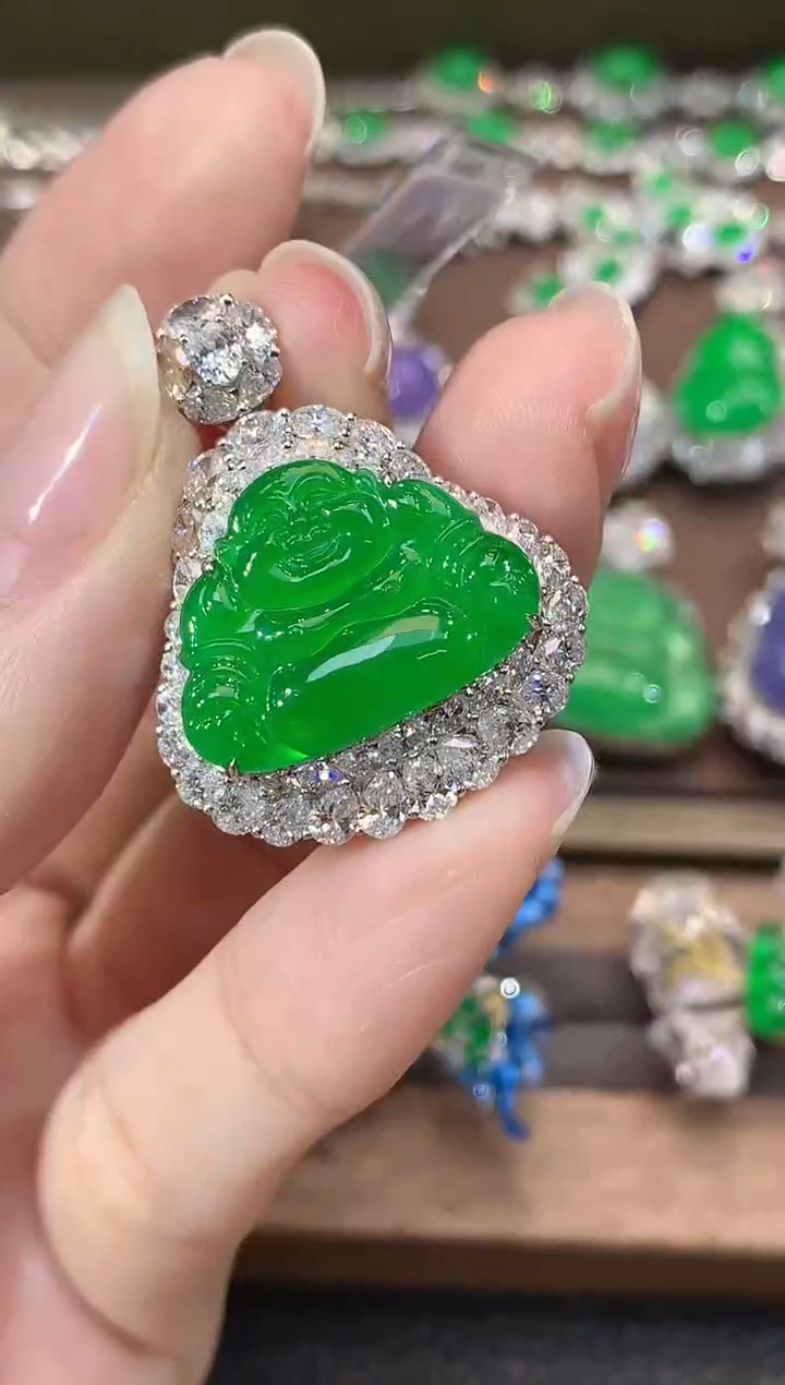 吊坠(不含链)18K金镶嵌翡翠2****功D3