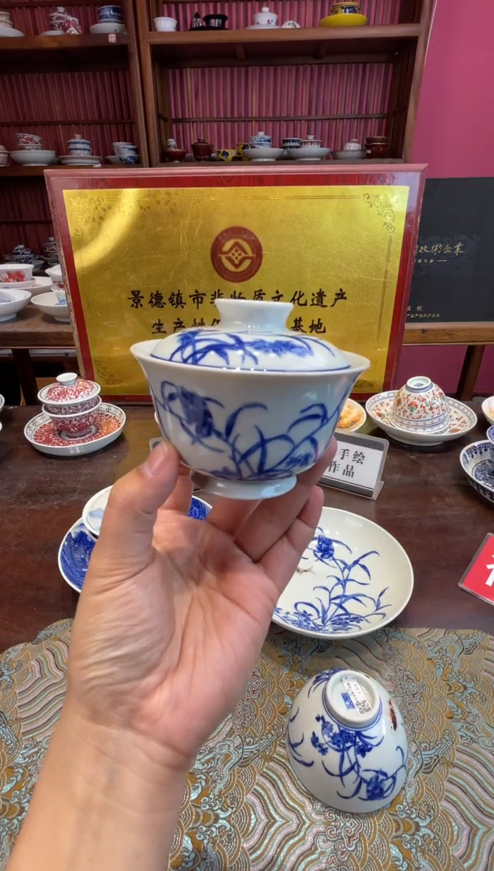 杯子瓷景德镇源头工厂生产，手工手绘