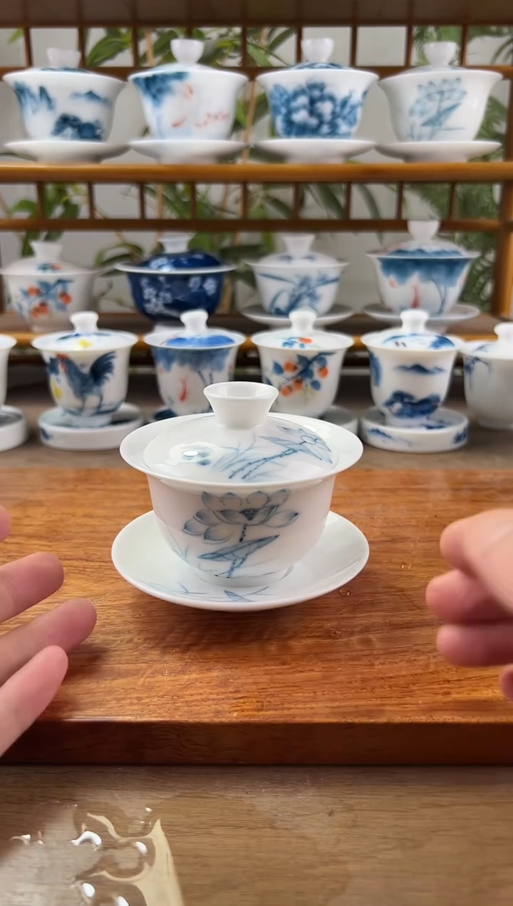 微瑕素莲130ml三才盖碗