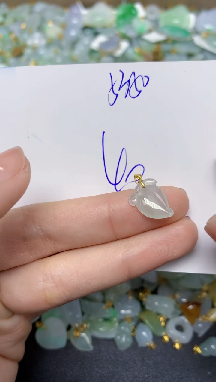 【闪购商品】翡翠颈饰18K金镶嵌 天然翡翠A货