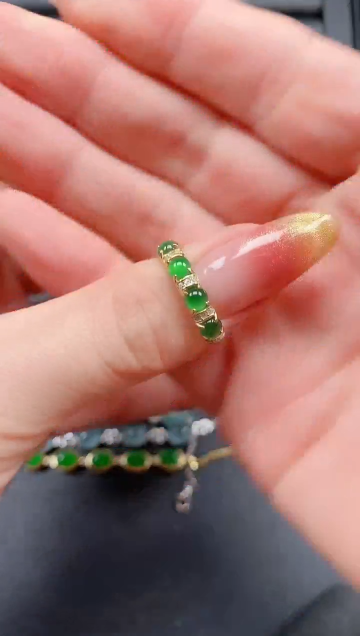 银S925镶嵌戒指翡翠1111