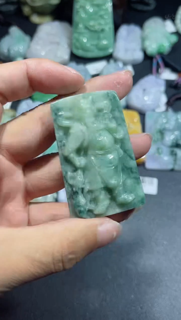 【闪购商品】翡翠颈饰未镶嵌00000343