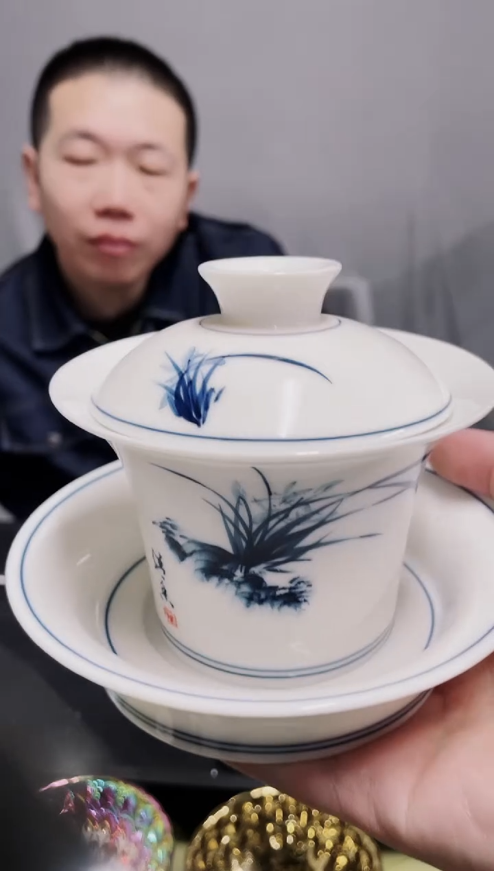 【闪购商品】【席欢李商城】兰花手绘盖碗