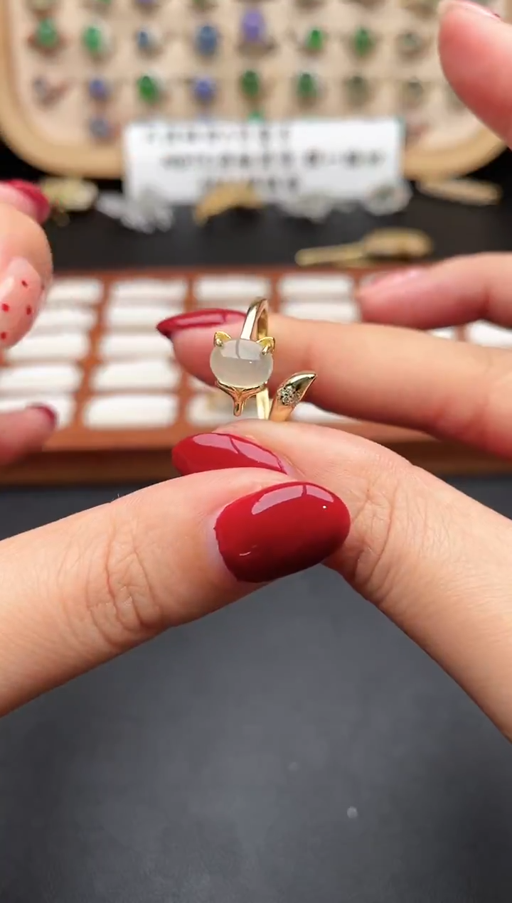 银S925镶嵌戒指翡翠一物一证一礼盒