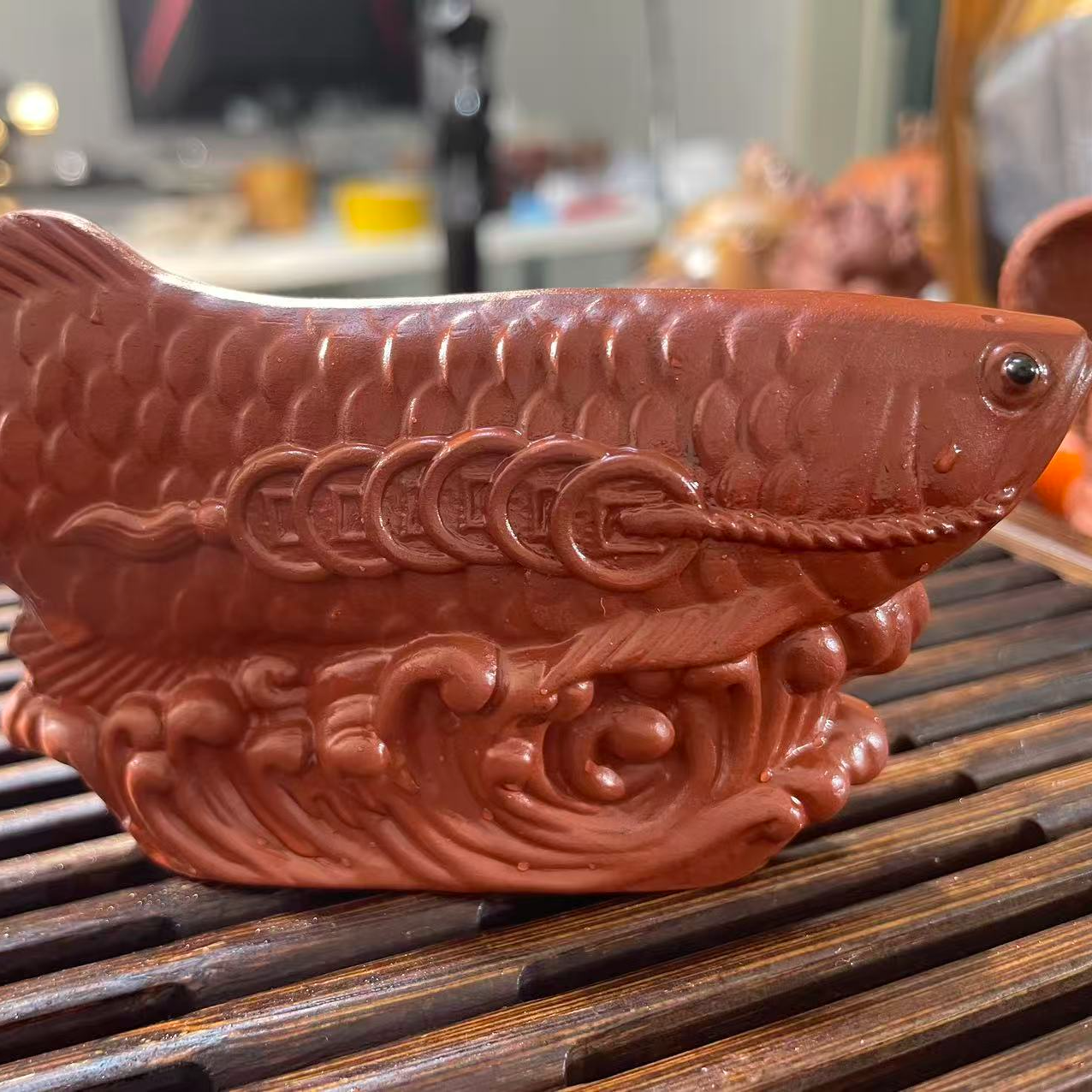 宜兴紫砂全手工制大红袍招财金龙鱼 重手