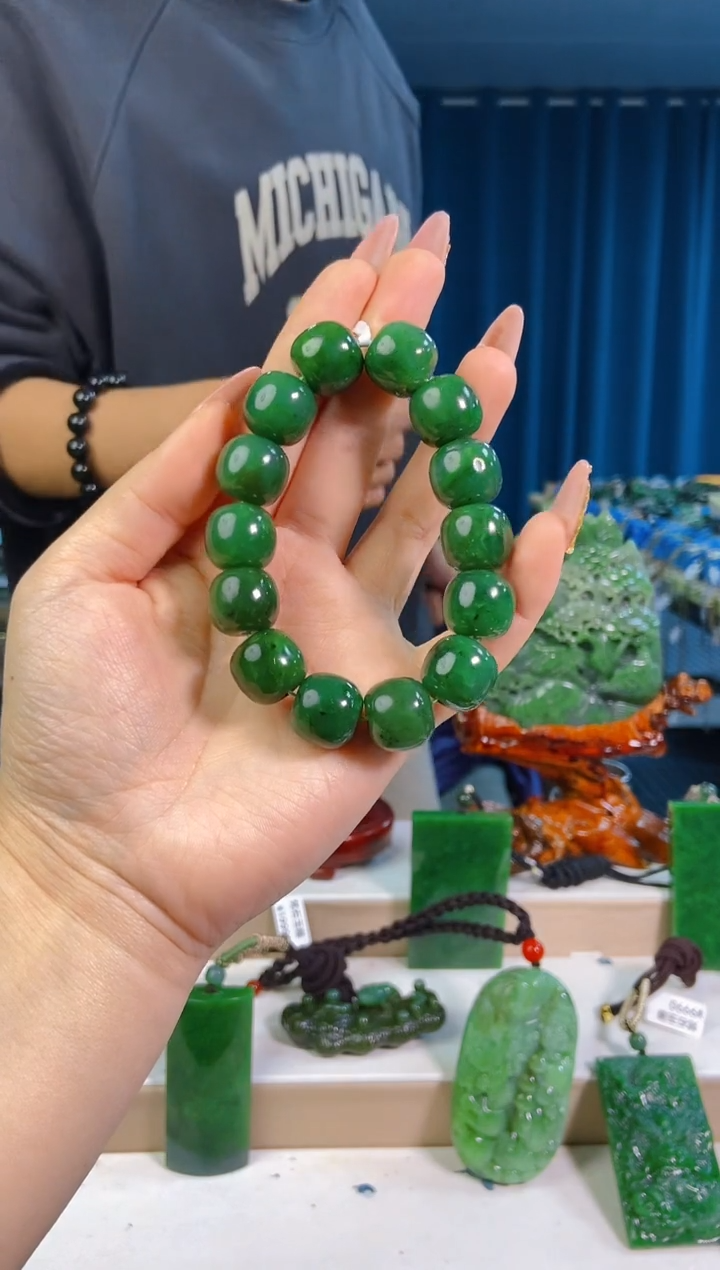 【闪购商品】和田玉挂件未镶嵌1