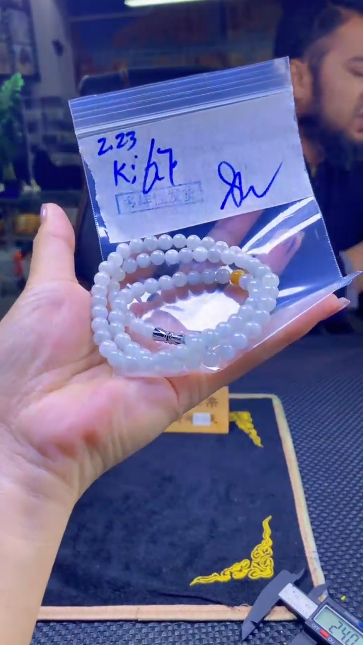 【闪购商品】定制翡翠未镶嵌纯天然缅甸翡翠A货 多样性发货只发其一