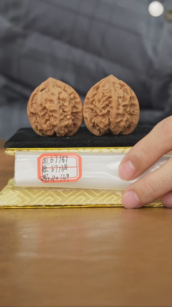 把件文玩核桃马蹄