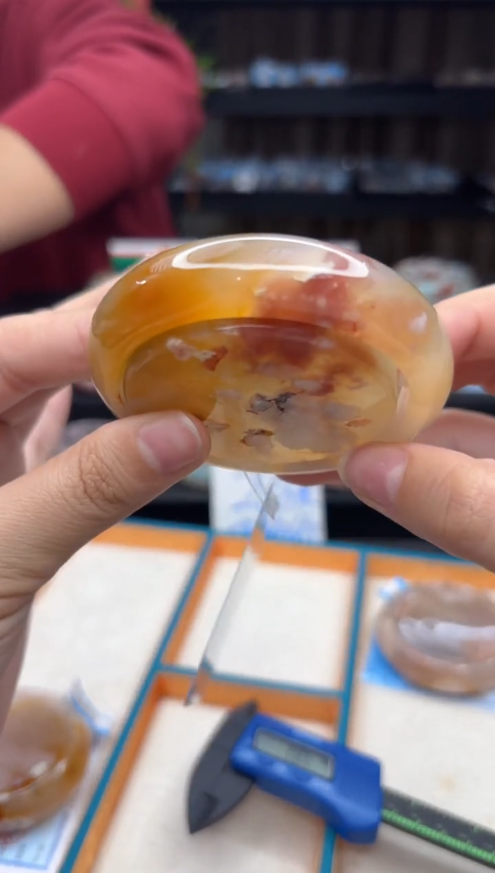 【闪购商品】石英质玉手镯未镶嵌261（56圈赠送镯心）