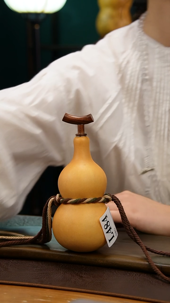 热水酒葫芦一物一拍L484