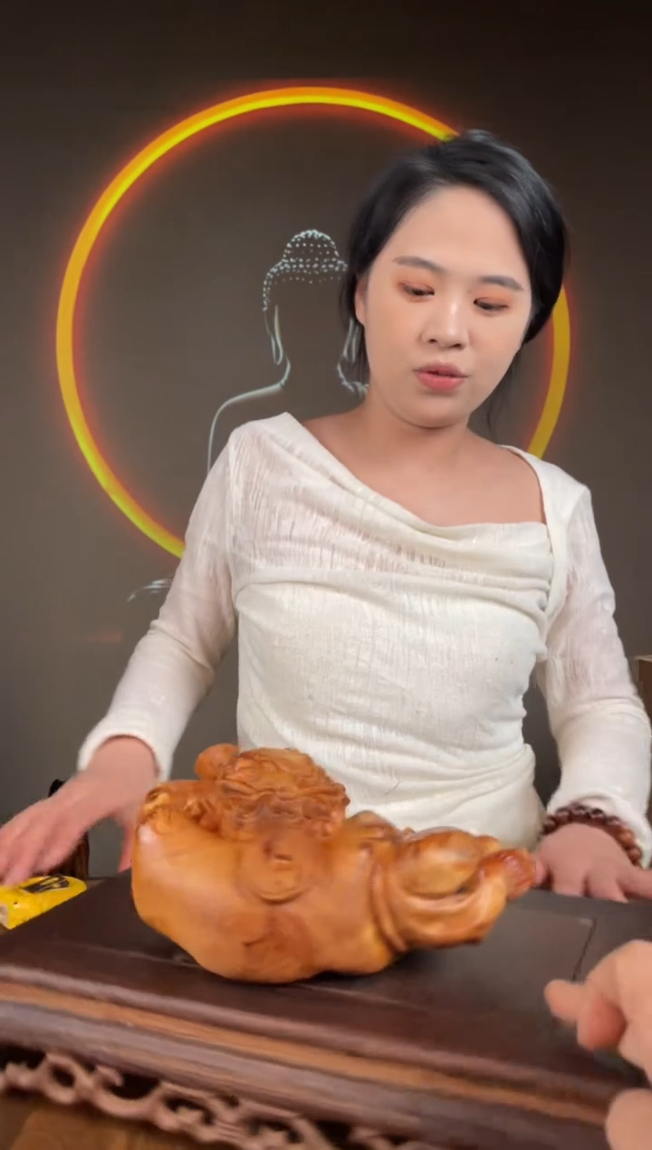 【闪购商品】柏木（崖柏）手工摆件,先抢先得!392