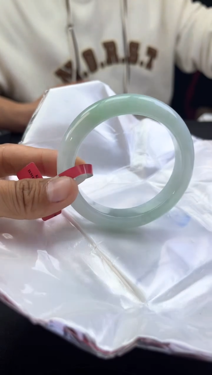 【闪购商品】翡翠手镯未镶嵌翡翠手镯