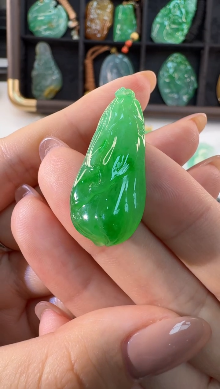 颈饰未镶嵌翡翠缅甸A货翡翠