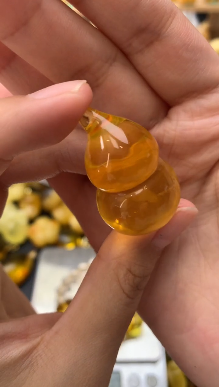 琥珀未镶嵌珠宝奇石150琥珀蜜蜡微瑕