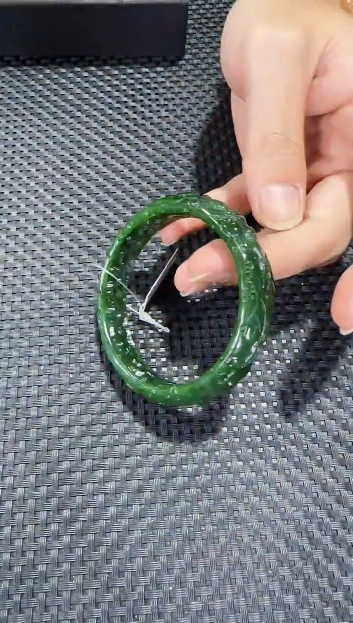 【闪购商品】和田玉（碧玉）手镯未镶嵌雕花手镯圈口约59.5mm