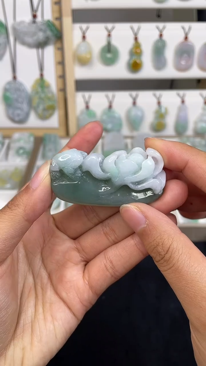 颈饰未镶嵌翡翠1