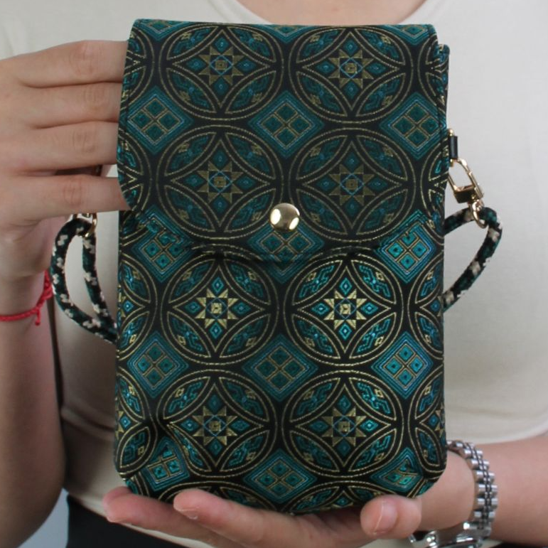 【顺丰包邮】非遗壮锦休闲小小零钱包手机包简约时尚百搭