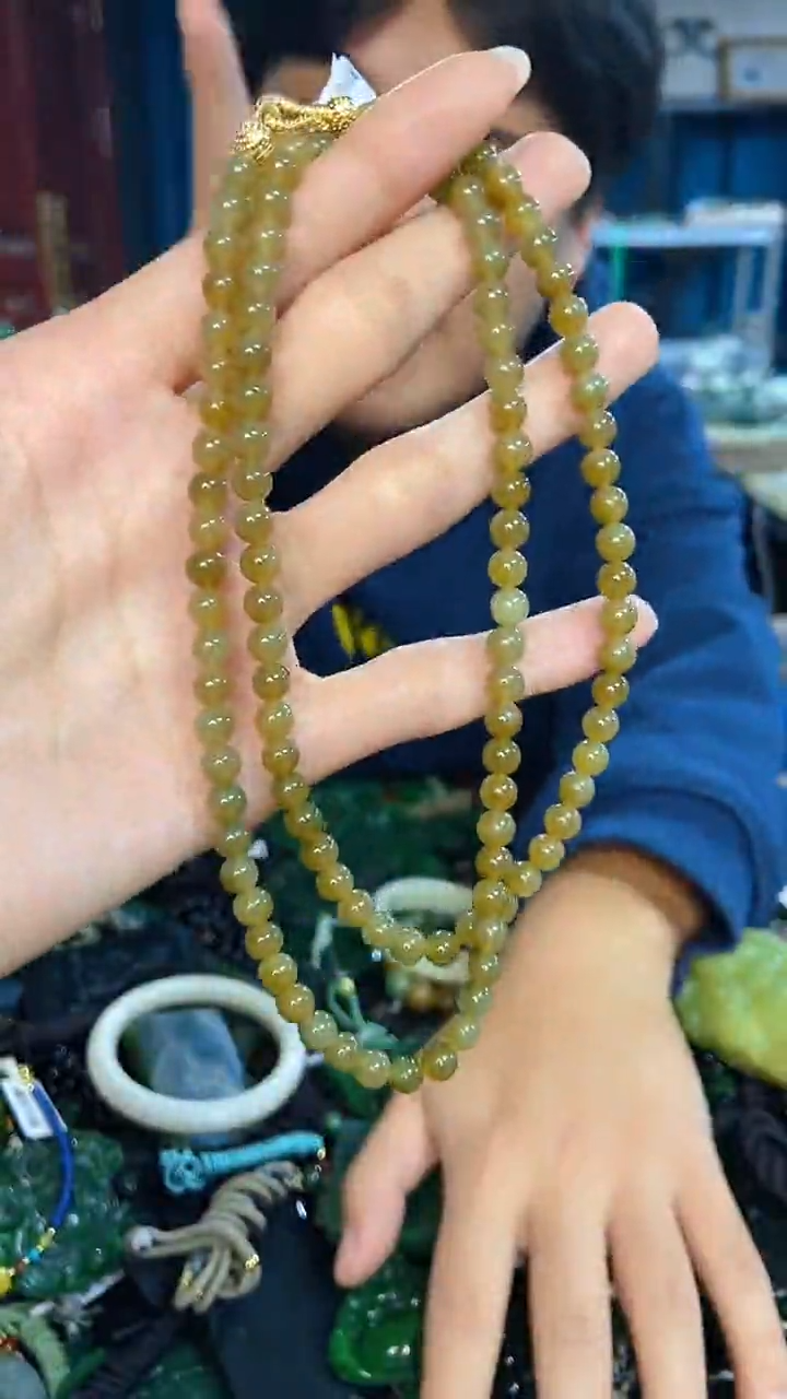 未镶嵌和田玉挂件1