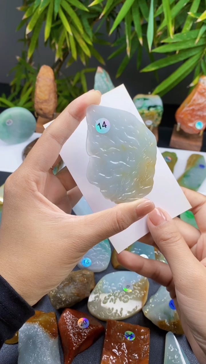 【闪购商品】定制翡翠未镶嵌翡翠