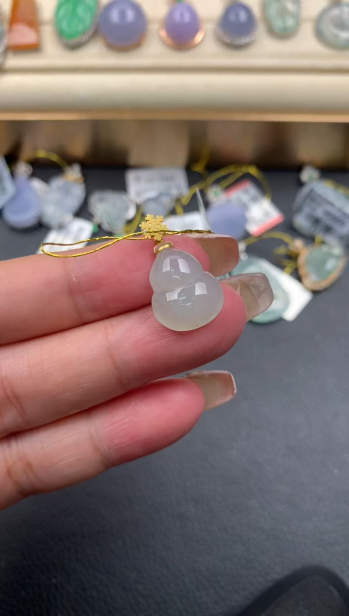 【闪购商品】翡翠颈饰18K金镶嵌Q174     