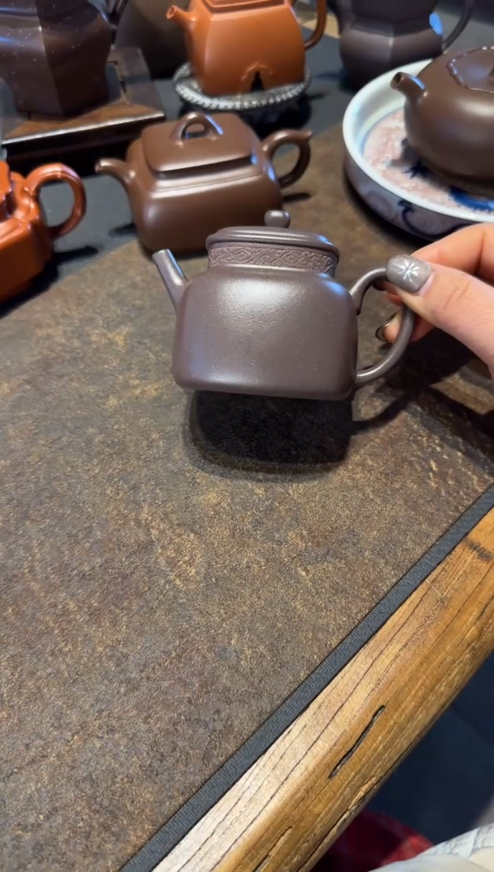 【闪购商品】紫砂茶壶四方言心