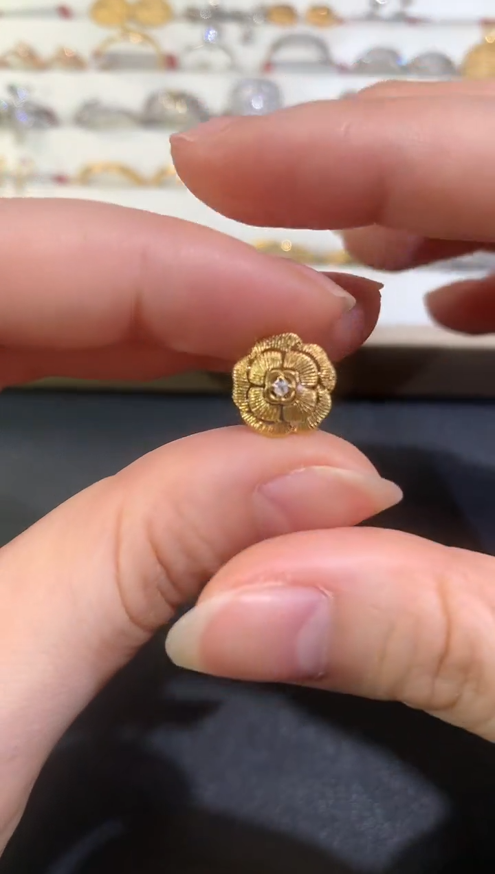 【闪购商品】钻石吊坠18K金镶嵌Z328|980