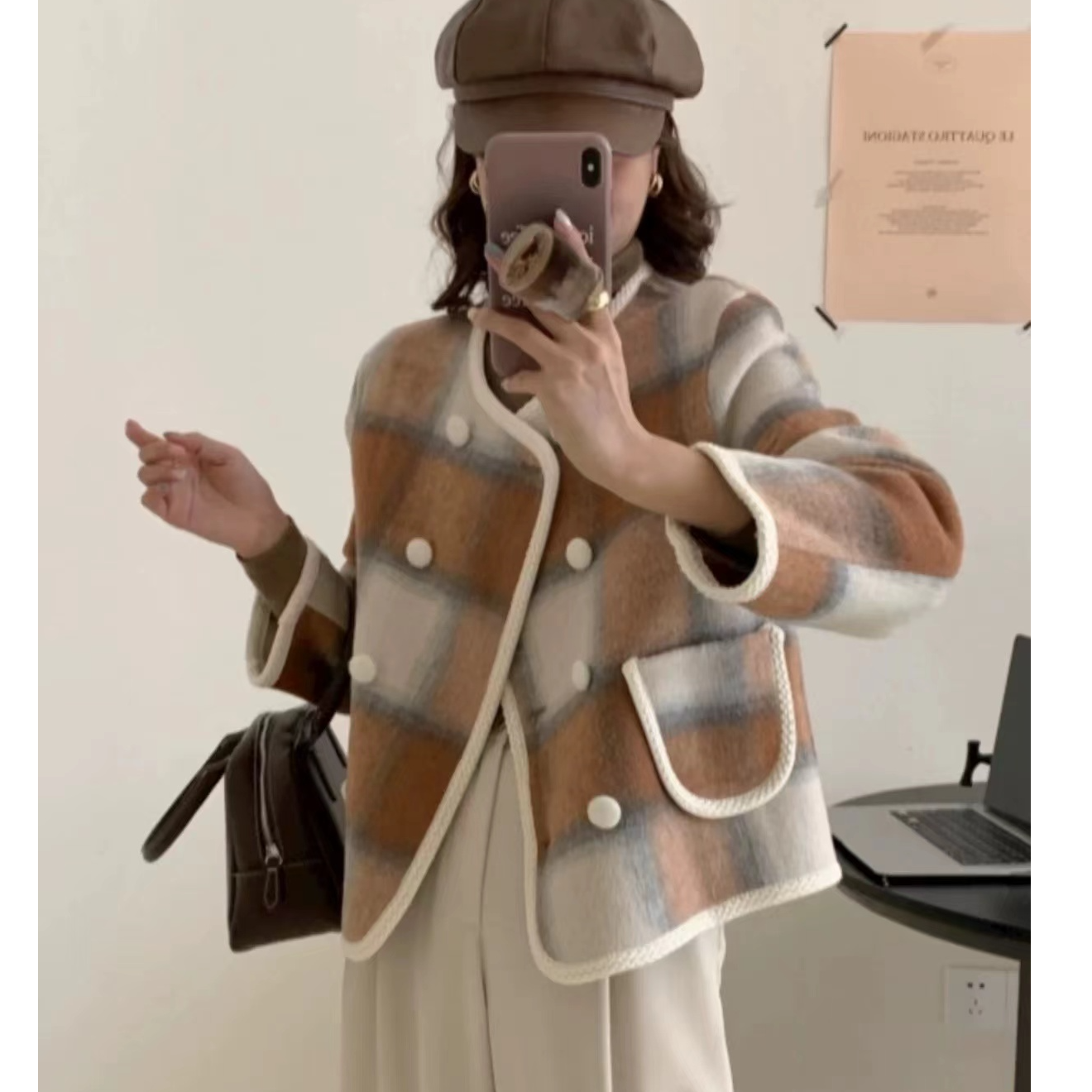 韩系拼色格子双排扣羊毛减龄漂亮洋气外套秋装女款2024年新款A004