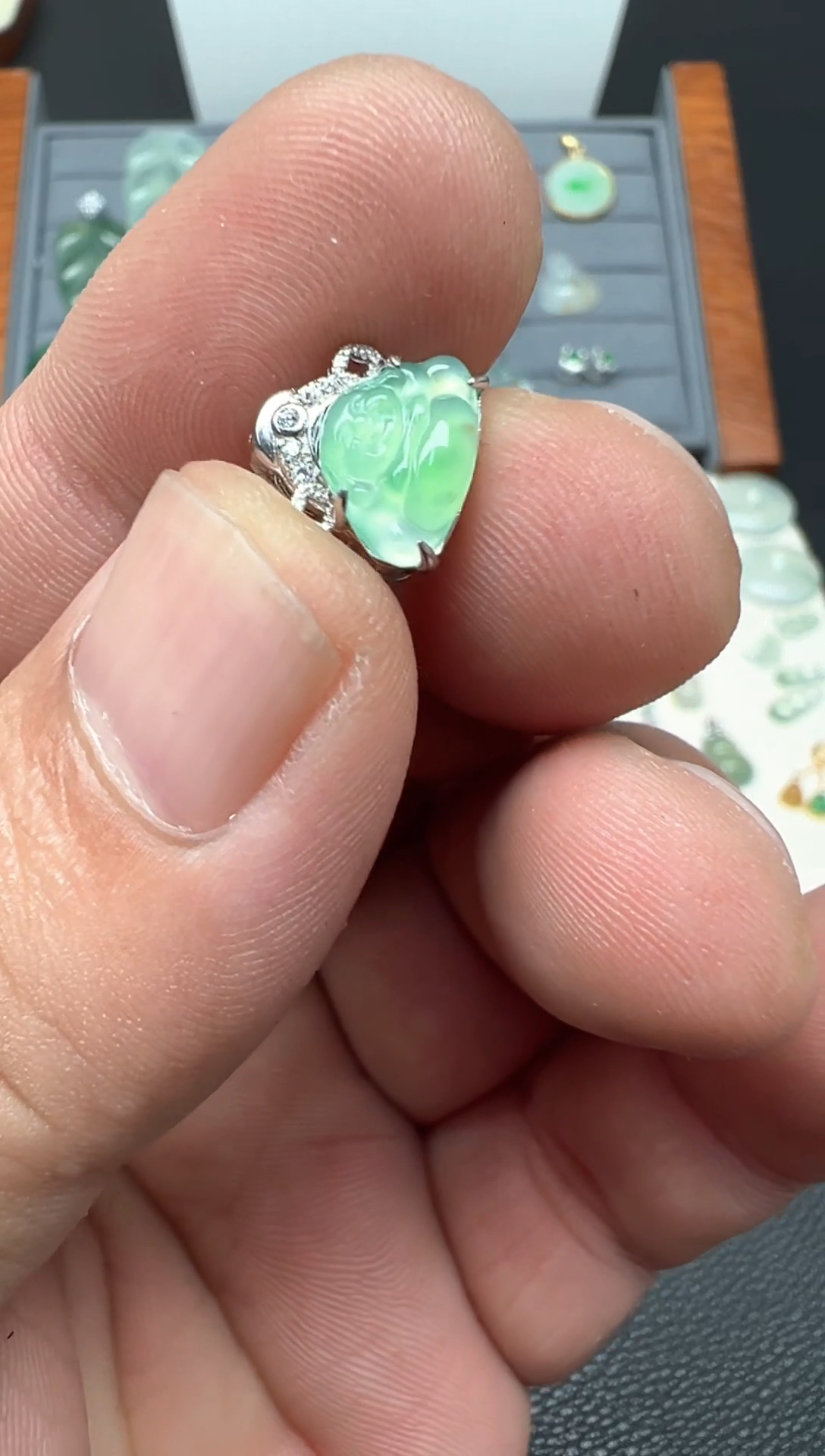 颈饰银S925镶嵌翡翠（22号链接）纯天然缅甸翡翠佛公（潘拉拉）