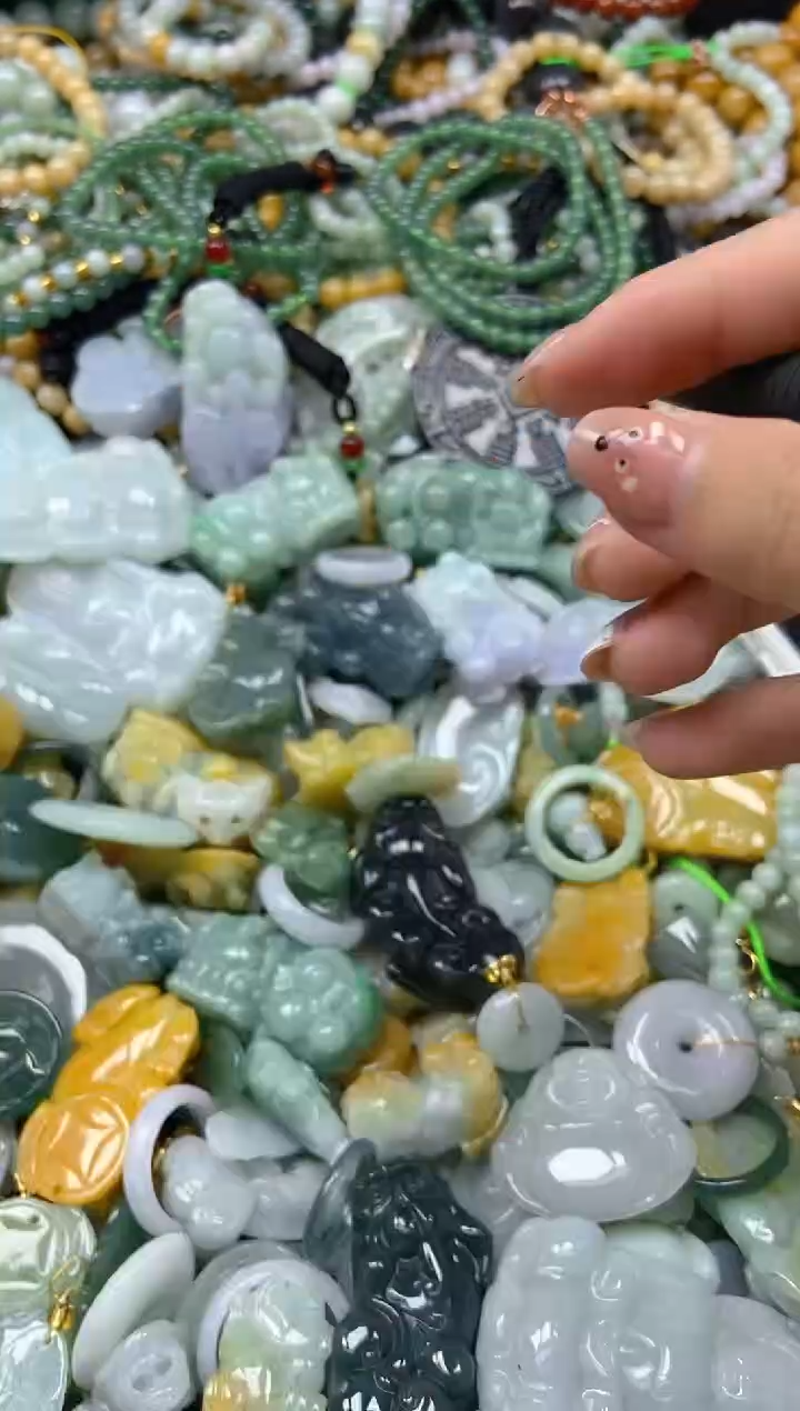 颈饰未镶嵌翡翠闪购0414987