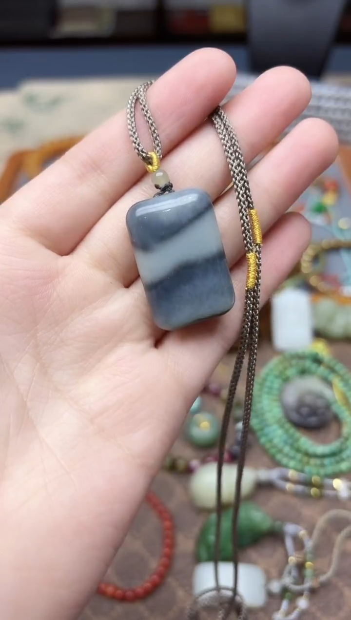 颈饰未镶嵌和田玉和田玉无事牌吊坠ZD