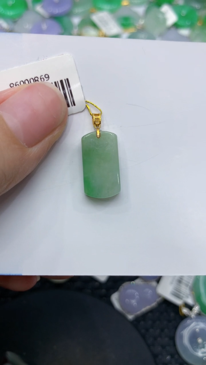 【闪购商品】翡翠颈饰18K金镶嵌111111111111