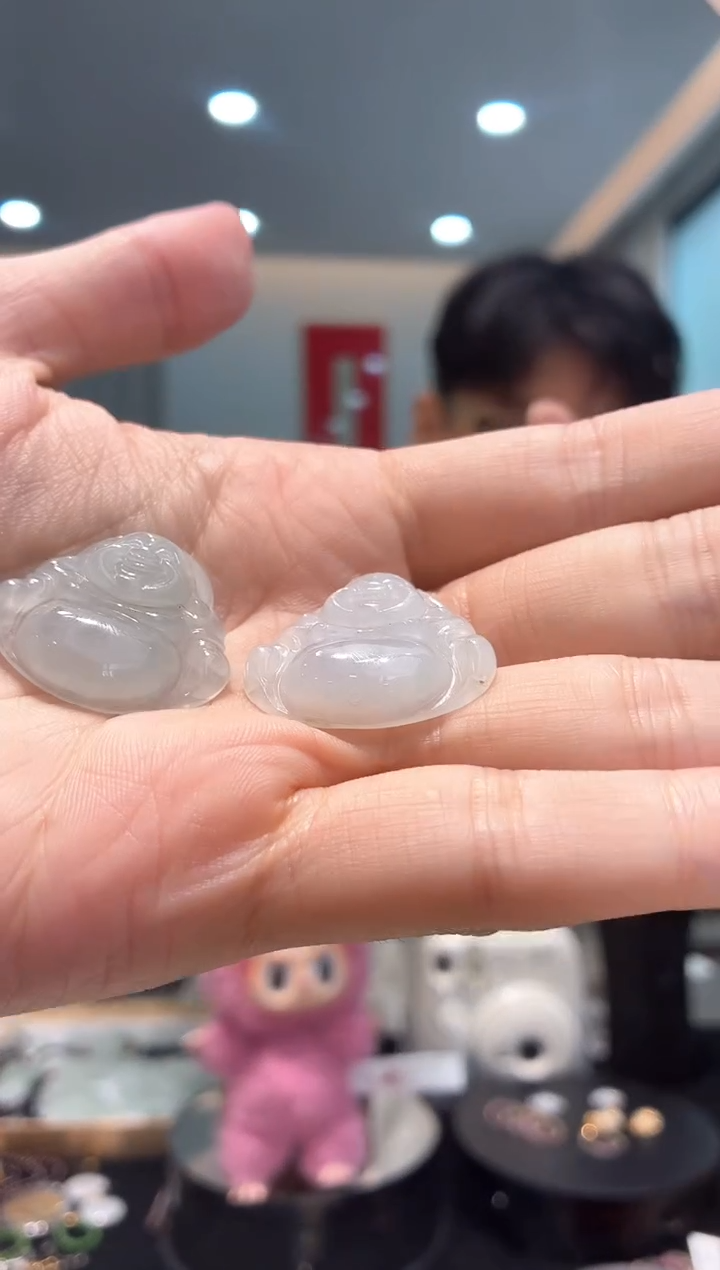 翡翠未镶嵌颈饰【老王甄选】天然翡翠佛公挂件多样性发一