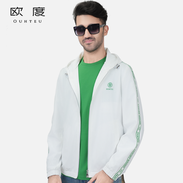 OUHTEU/欧度【运动套装】春秋装新品连帽品牌logo织带茄克外套7543