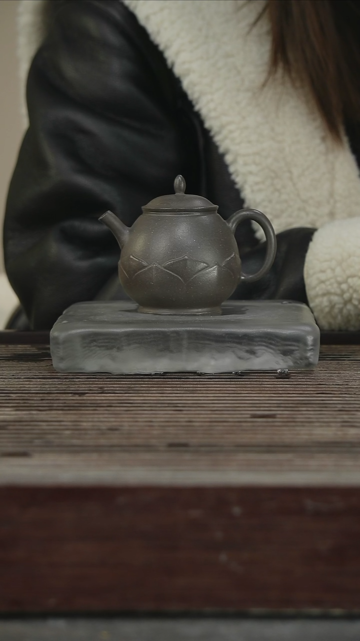 茶壶紫砂38号160CC