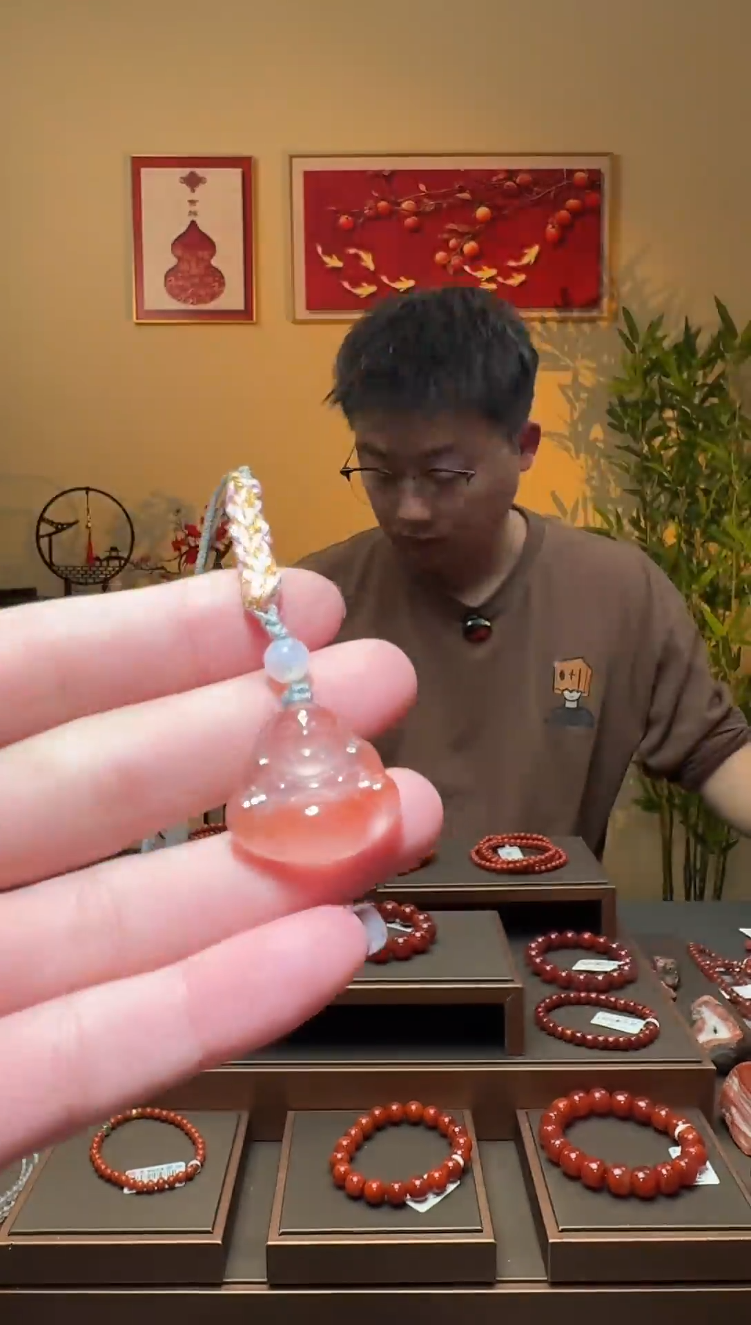 【闪购商品】南红玛瑙挂件未镶嵌一个 多样性发货