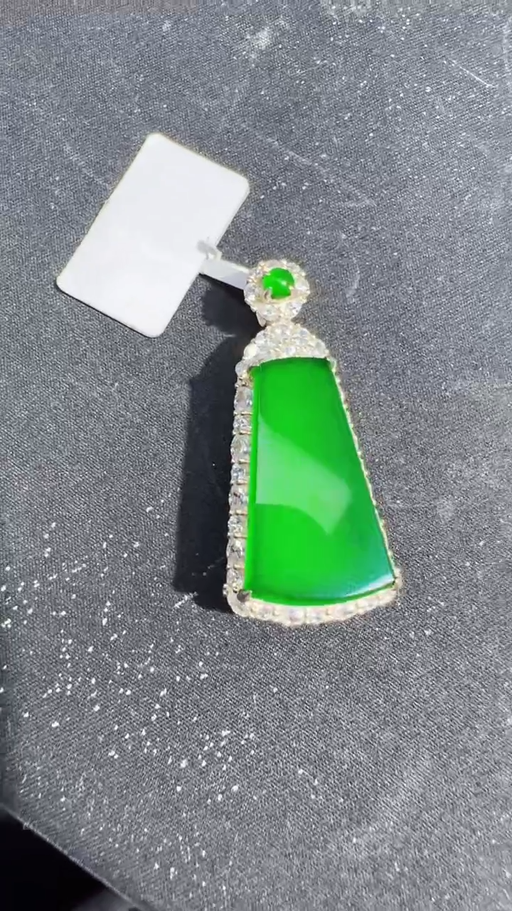 【闪购商品】定制翡翠未镶嵌无事牌1