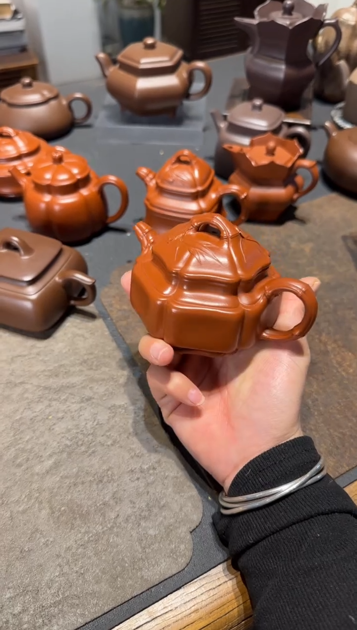 【闪购商品】紫砂茶壶六方海棠双线竹鼓