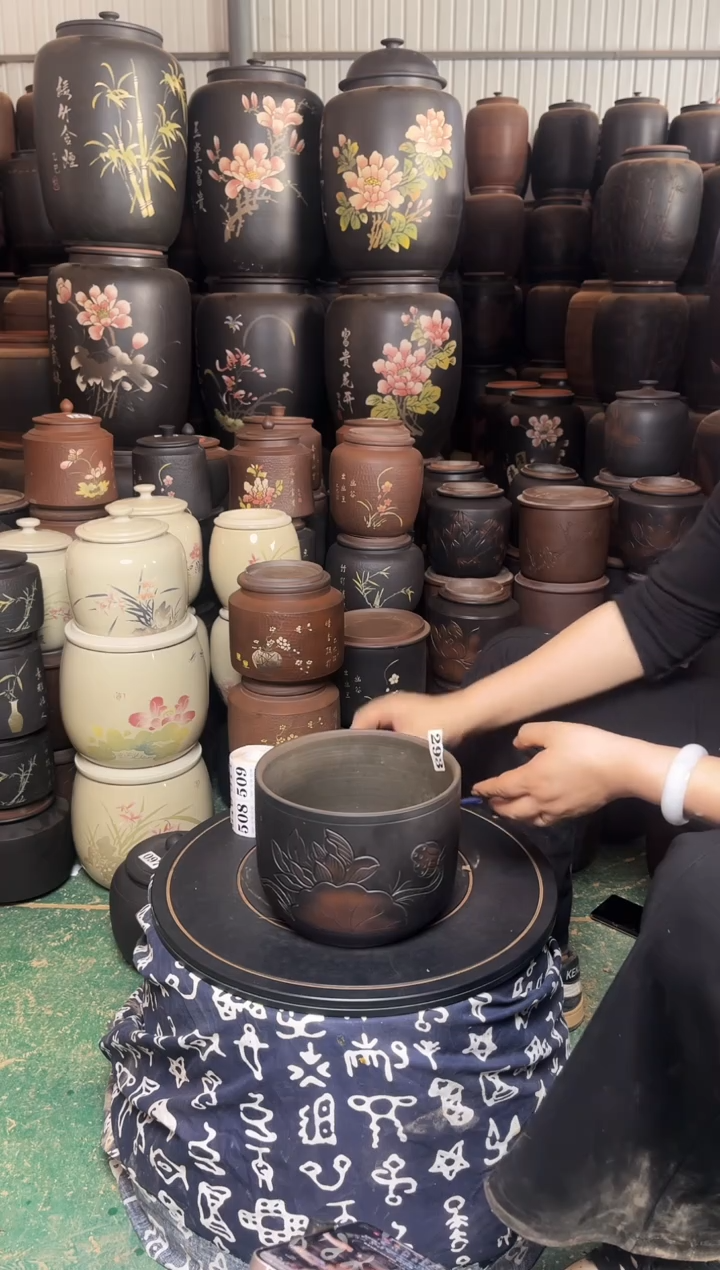 【闪购商品】壶瑕疵 无盖 荷花  293   