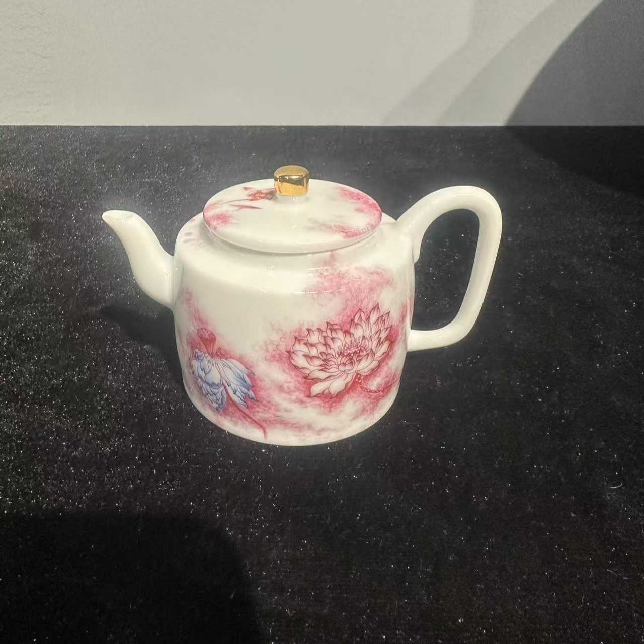 景德镇陶瓷胭脂红牡丹茶壶