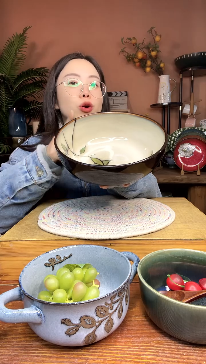 陶瓷9英寸手绘竹叶汤碗 微瑕疵