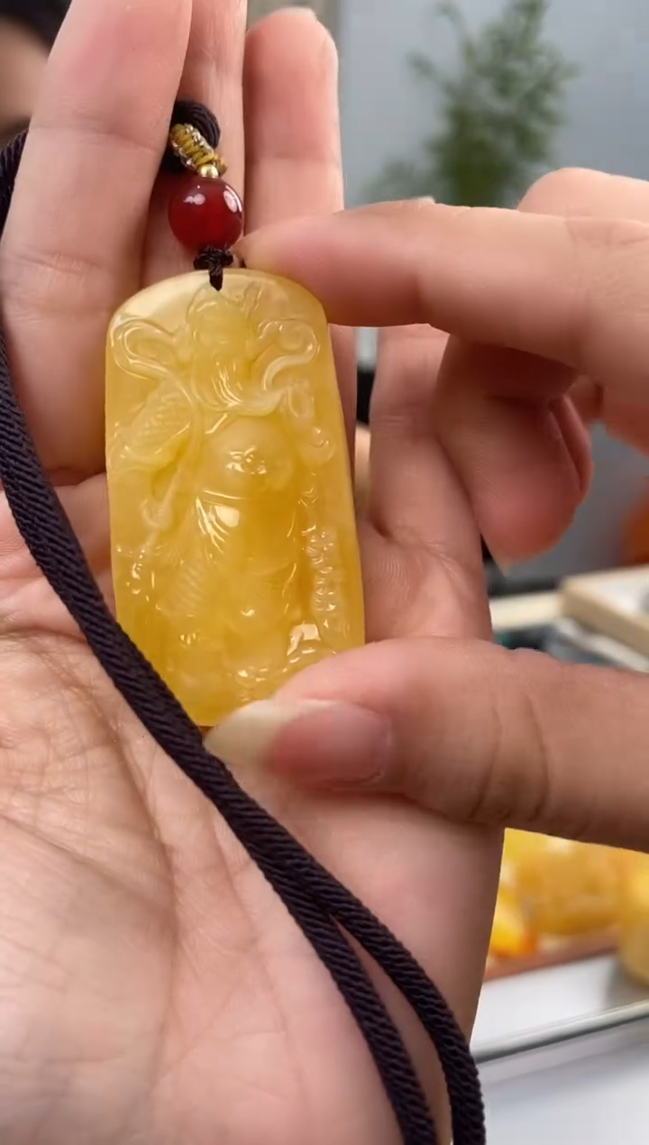 【闪购商品】琥珀裸石未镶嵌天然琥珀蜜蜡雕刻件