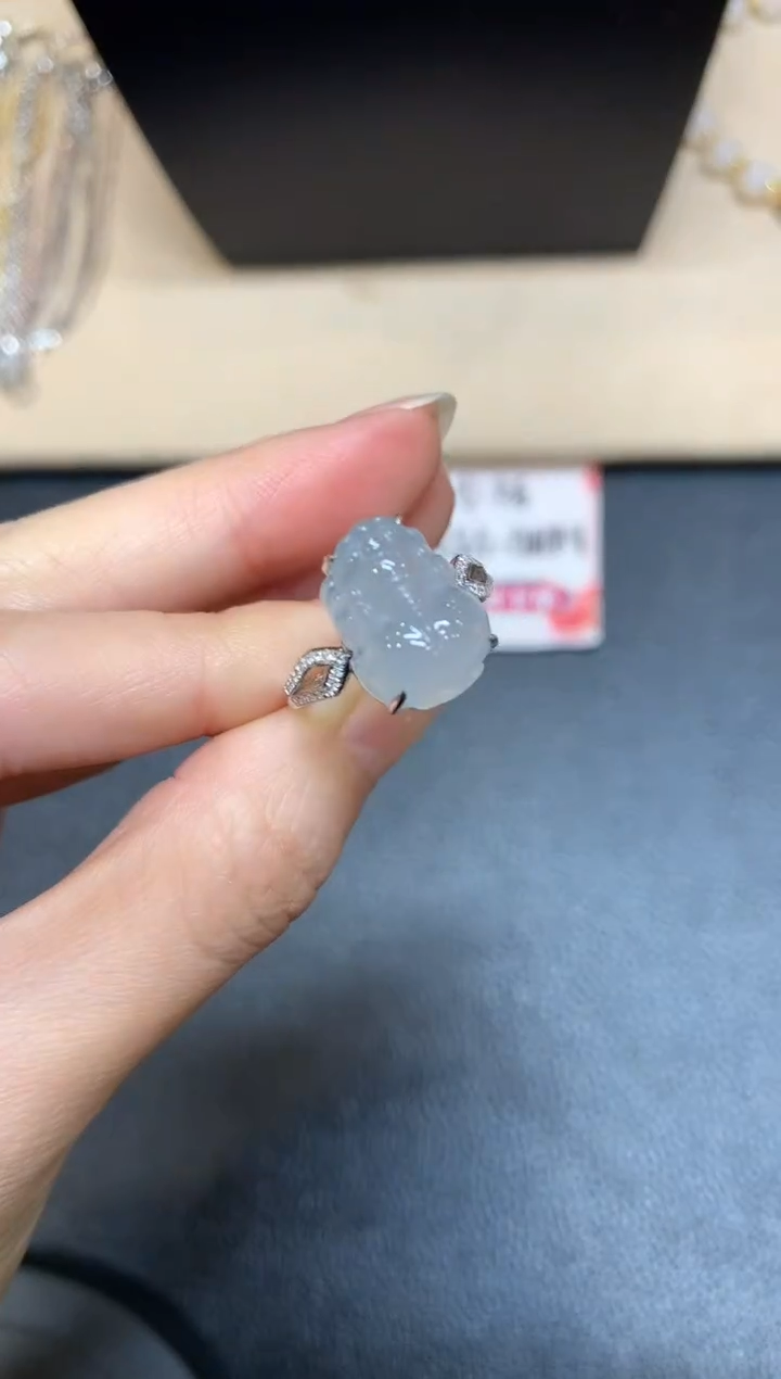 【闪购商品】翡翠戒指18K金镶嵌【无鉴赏期