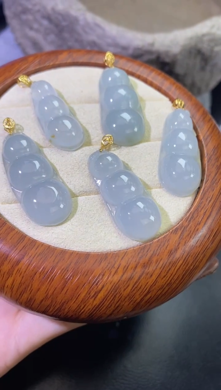 【闪购商品】翡翠挂件18K金镶嵌XB-30400BJ豆子（多样性发一件）