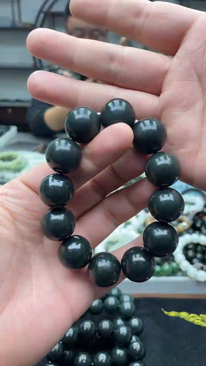 未镶嵌手串和田玉纯天然新疆叶城油青20