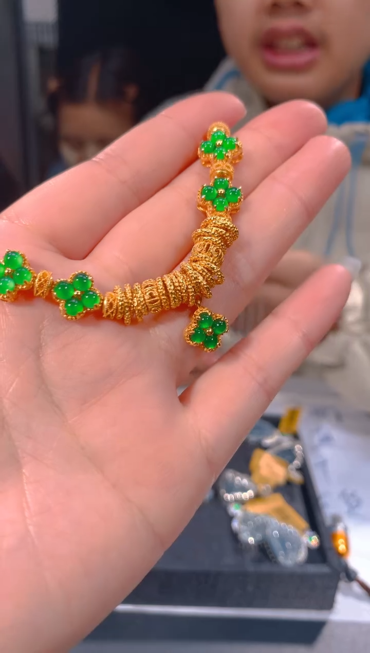 【闪购商品】定制翡翠未镶嵌57多样性发货（发其一）